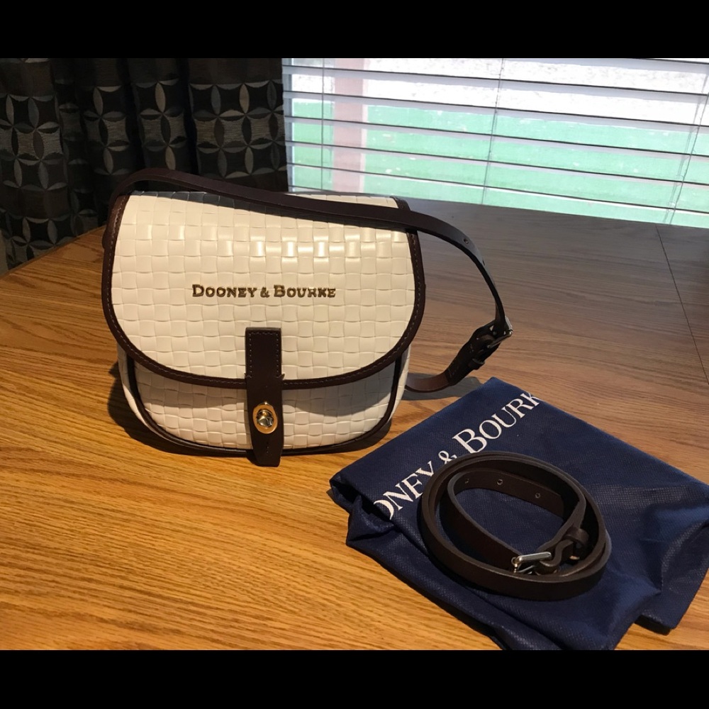 Dooney & Bourke Claremont Field Crossbody Bag